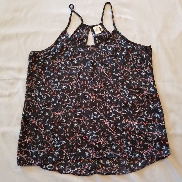 Floral tank top - Picture 1 of 5